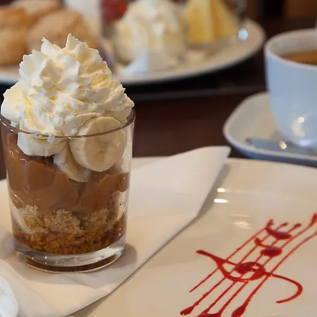 Derrynane & Holiday Homes Ξενοδοχείο