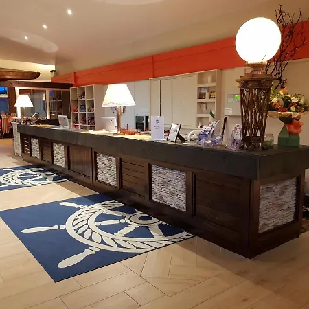 Derrynane & Holiday Homes Hotel