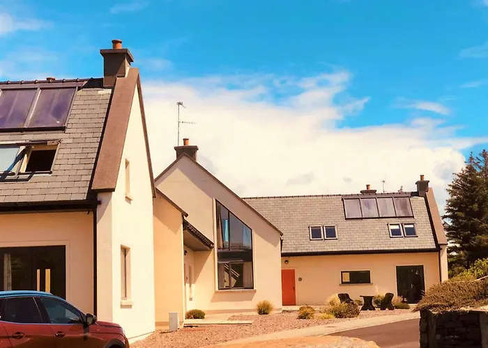 Derrynane & Holiday Homes Szálloda 3*